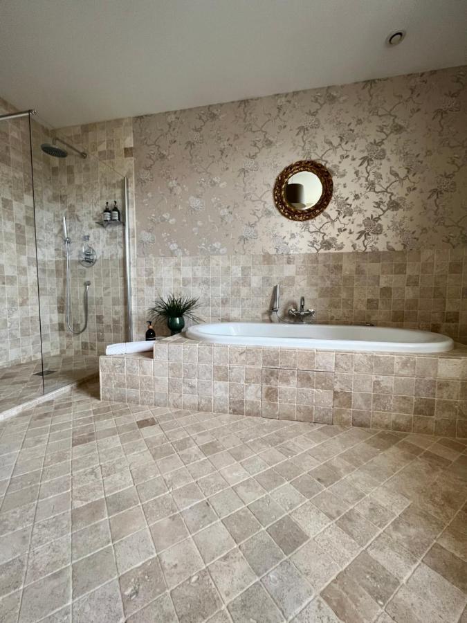 La Girarde Bed & Breakfast Saint-Quentin-de-Caplong ภายนอก รูปภาพ