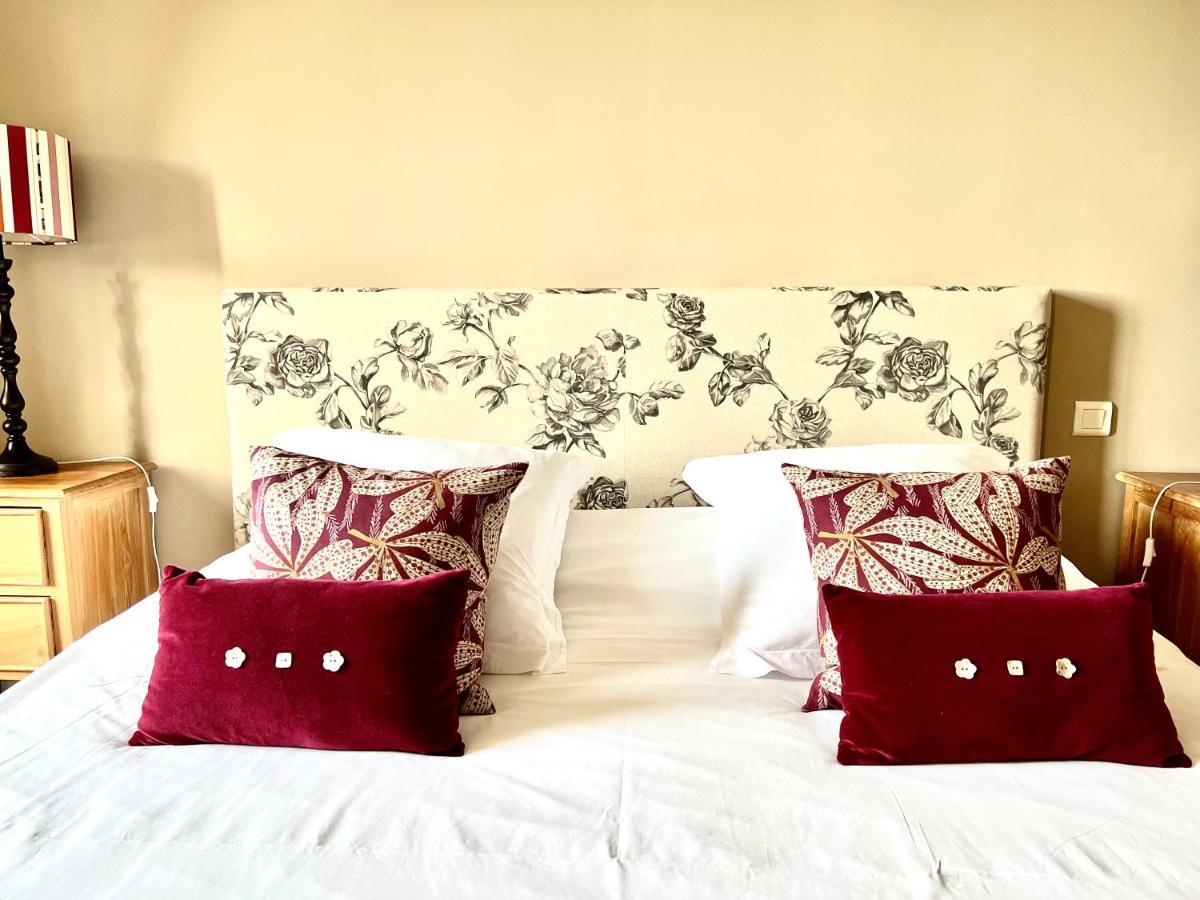 La Girarde Bed & Breakfast Saint-Quentin-de-Caplong ภายนอก รูปภาพ