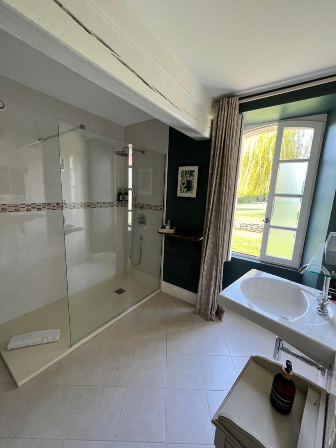 La Girarde Bed & Breakfast Saint-Quentin-de-Caplong ภายนอก รูปภาพ